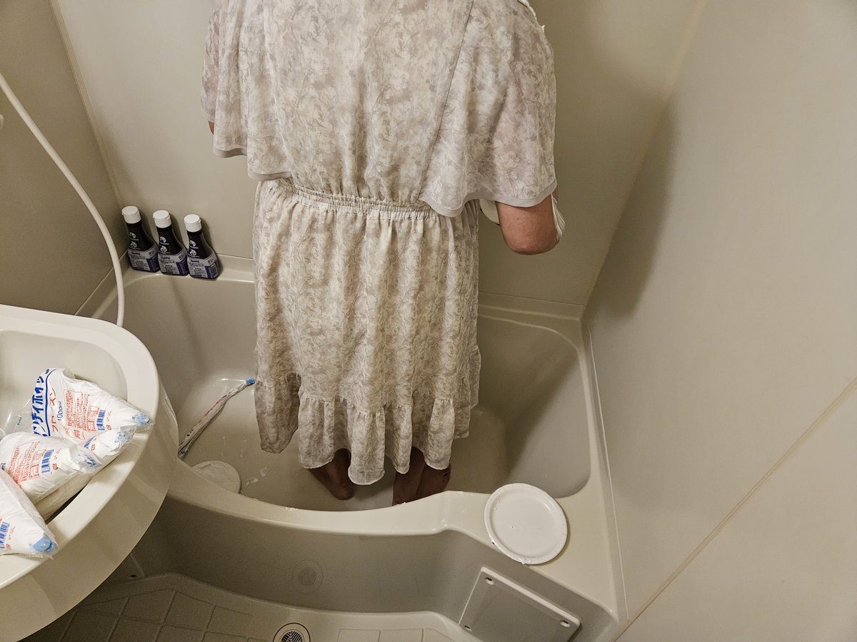 ワンピースでのまみれ遊びその2。