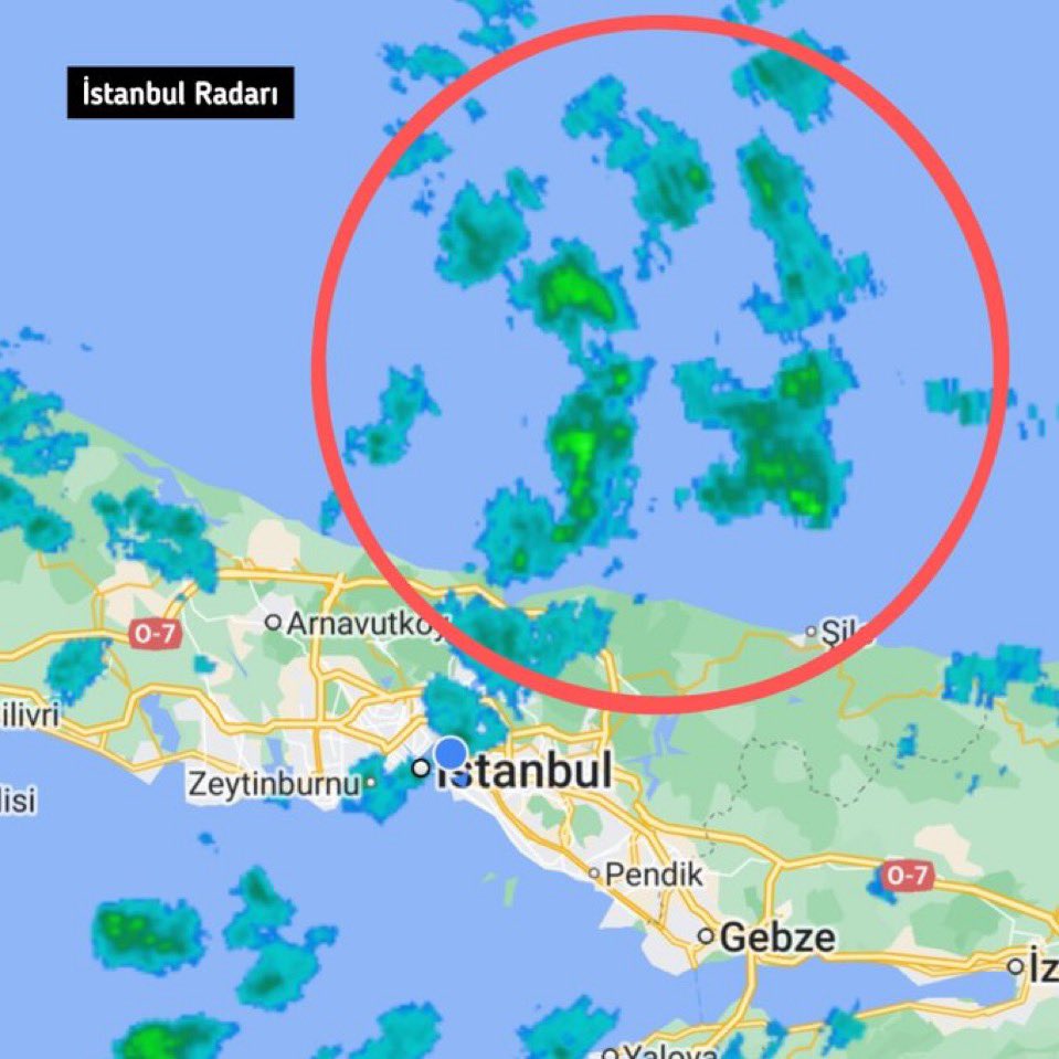 radardanevar's tweet photo. 🚨❄️İstanbul bu gece buz gibi olacak!!!

🧊İl genelinde sıcaklıklar -3 ila -7 derece arasında olması sebebiyle gece ve pazartesi sabahı buzlanma çok tehlikeli olacak…

#valim #karyağışı #kartatili #İstanbul #buzlanma https://t.co/9ds1LwUMIa