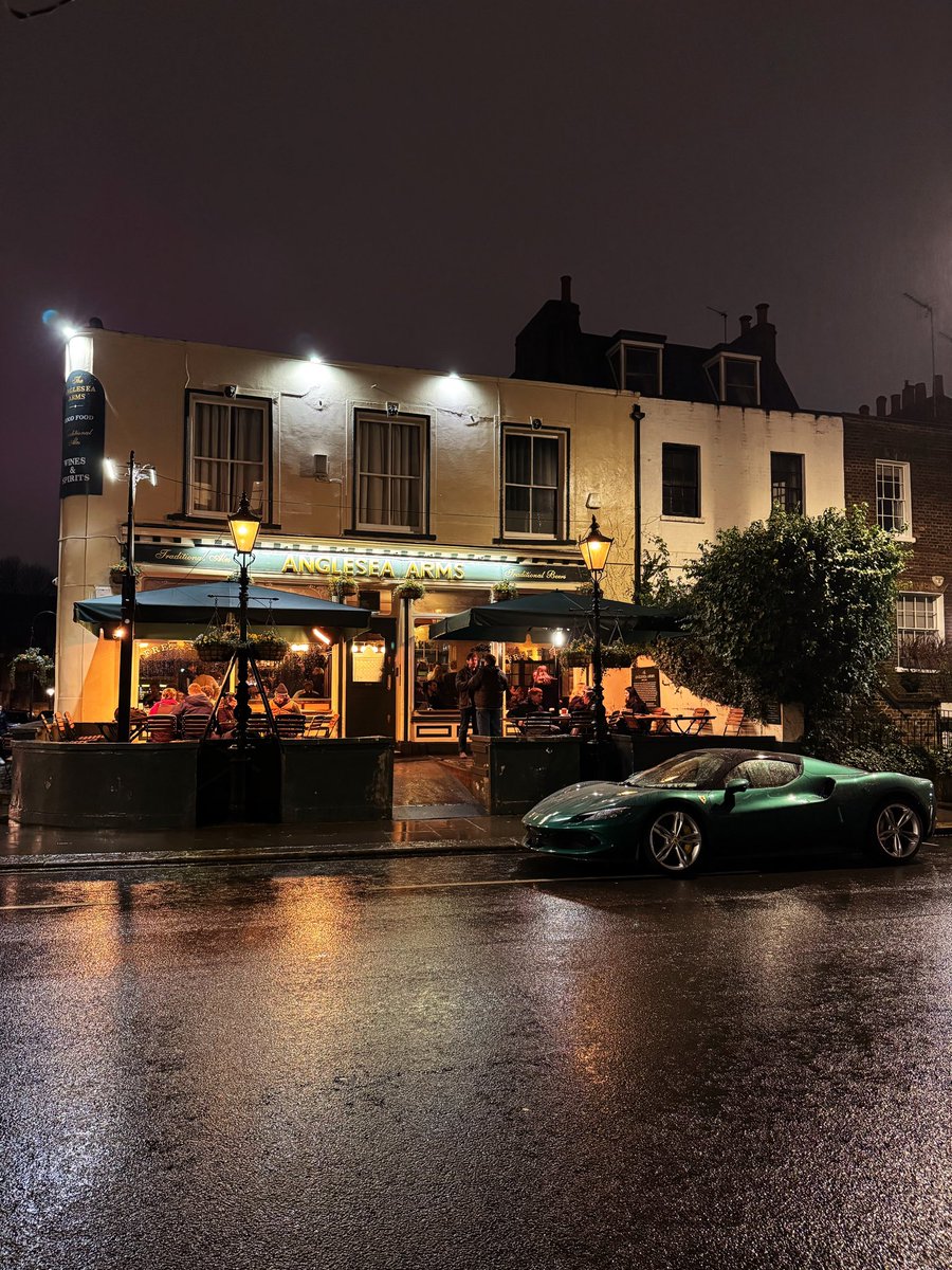 The Anglesea Arms tweet media