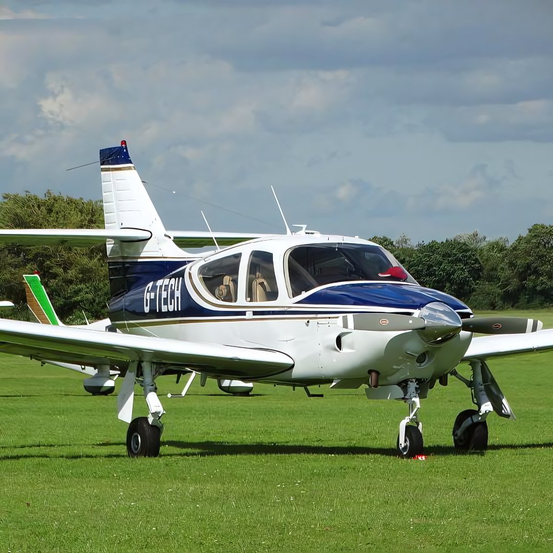 avpayltd's tweet photo. The Rockwell Commander 114 features a low-wing design with a retractable landing gear system
#AvPay #RockwellCommander114 #Commander114 #PrivateAircraft #SingleEngine #FlyingTraining #Aviation #AvGeek #AviationPhotography #AircraftSales #AirplaneSales #UnitedStates #Bethlehem https://t.co/2OlzxKmTL2
