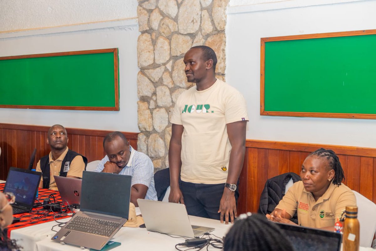 KUcoolkid's tweet photo. High-resolution imaging and rigorous data validation in the Tsavo census ensure that Kenya has a clear picture of its wildlife resources for better protection measures.
Tsavo Ecosystem Census
#Count2Conserve https://t.co/85MyfwEcAB