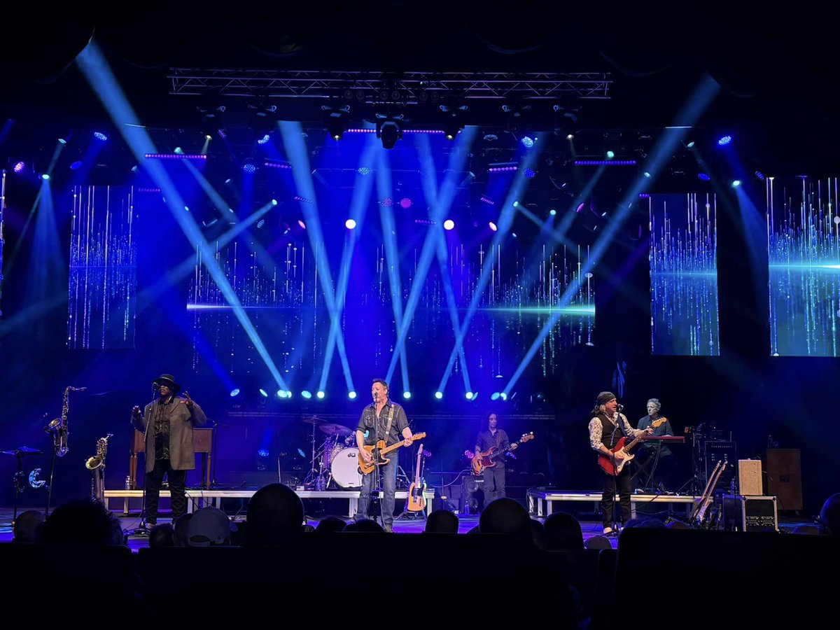 Vero Beach, Florida - The Emerson Center
Let's celebrate these great songs and memories together!
Thursday, February 27th., 2025 - 7 PM
All the best. BITUSA
Just click the link for tickets...
musicworksconcerts.com/buy-tickets