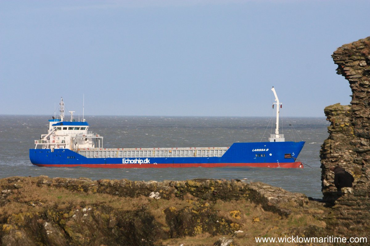 Latest arrival for Wicklow Port
The Cypriot flagged Larrisa B (ex Crown Mary) arrived from the Baltic via Sheerness early this morning and went to anchor in the bay. The rain had cleared by late afternoon and we had a brief appearance by the sun.