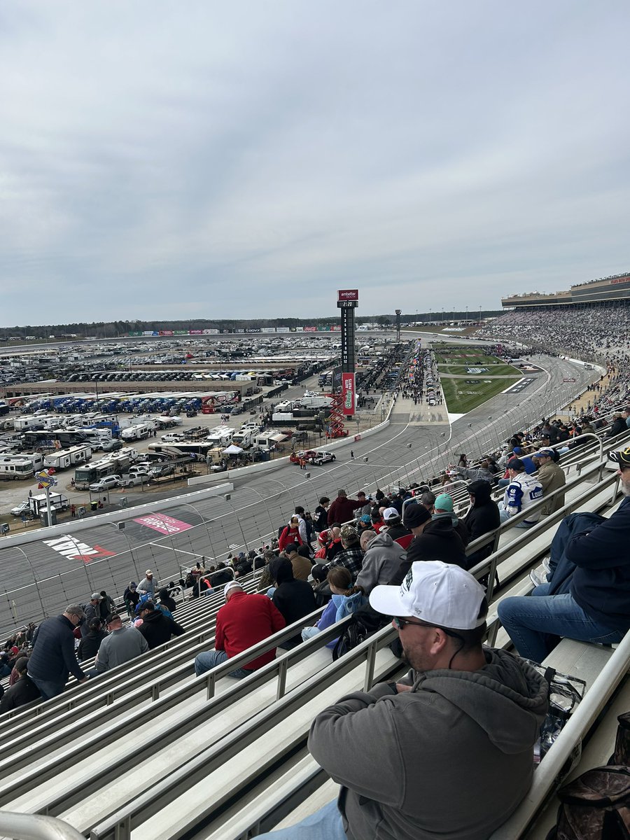 Race day <a href="/ATLMotorSpdwy/">EchoParkSpeedway</a>