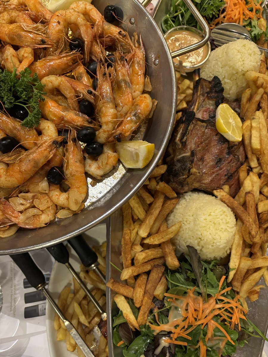 dimalnlm's tweet photo. mangeons 😋 #jemeregale https://t.co/Q19weRI1ow