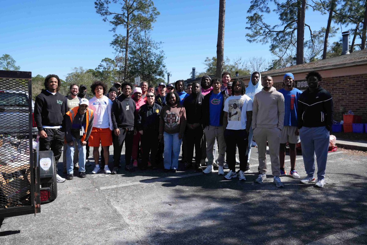 Jaden Robinson (@jaden__robinson) on Twitter photo Stepping up in in our community is making a huge difference! Support Bread of the Mighty in the fight against hunger donate or get involved today. <a href="/Fl_Victorious/">Florida Victorious</a> #FVFoundation breadofthemighty.org Stepping up in in our community is making a huge difference! Support Bread of the Mighty in the fight against hunger donate or get involved today. <a href="/Fl_Victorious/">Florida Victorious</a> #FVFoundation breadofthemighty.org