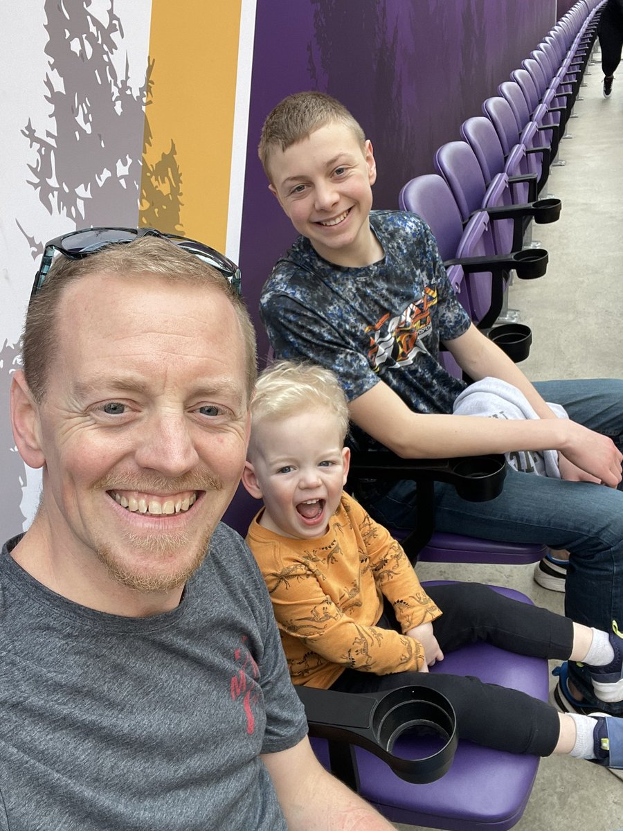 mcdoogle07's tweet photo. @MonsterJam  We’re ready for the show! #MONSTERJAM https://t.co/1bQj7eIOJy