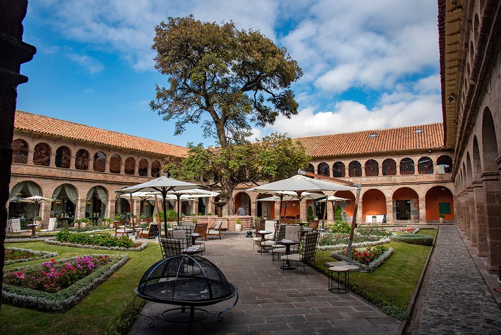 HOTELES Y TRENES BELMOND EN PERÚ
Más de dos décadas de excelencia.
Hotel Monasterio de Cuzco.
Puedes ver el último número en:
revistagotravel.com
calameo.com/account/book
magzter.com/es
#revistagotravel #gotravel13