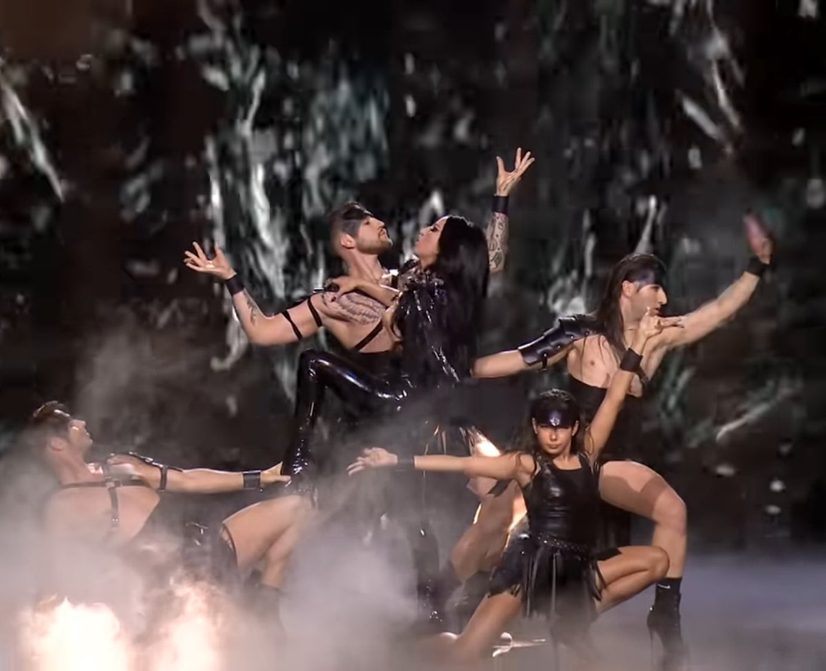 ghostalkerek's tweet photo. Te skiety Nike #Eurovision2025 https://t.co/JoGH8TmKcv