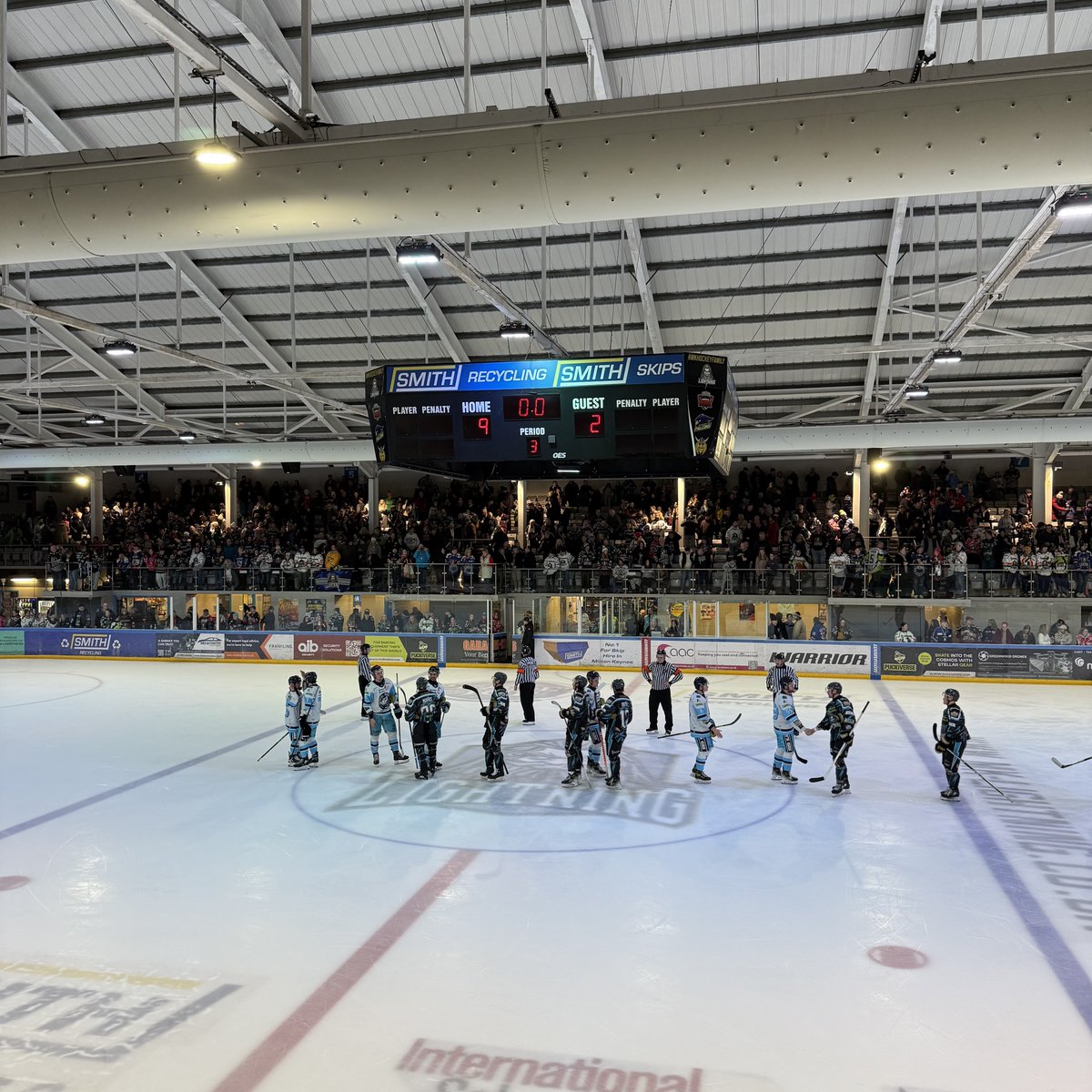 A strong night of offence as it ends Lightning 9-2 Bristol. Great to see 6 different goal scorers, a hat trick for Ross Venus and some first minutes for Ollie Booth as he backstopped the 3rd period and earned a clean sheet. Well done on a 4 point weekend!