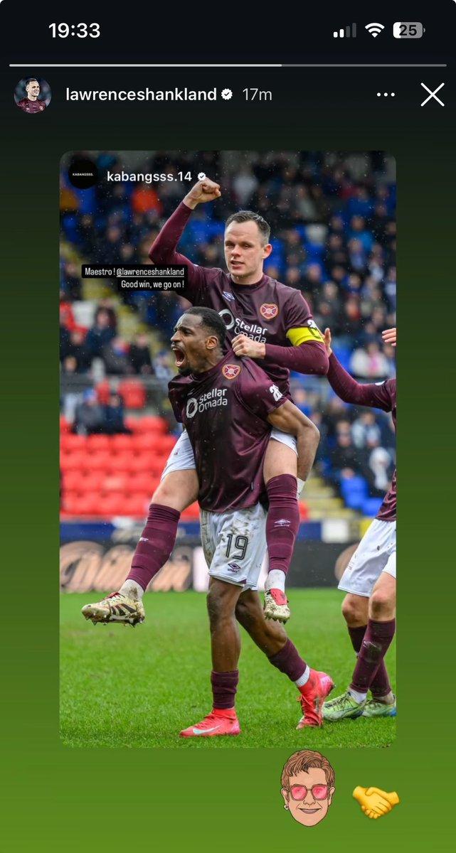 😂😂😂🤝🤝🤝 I’d be lying if I said I wasn’t enjoying this Shanks / Elton partnership 👍🏻⚽️🇱🇻 #HMFC