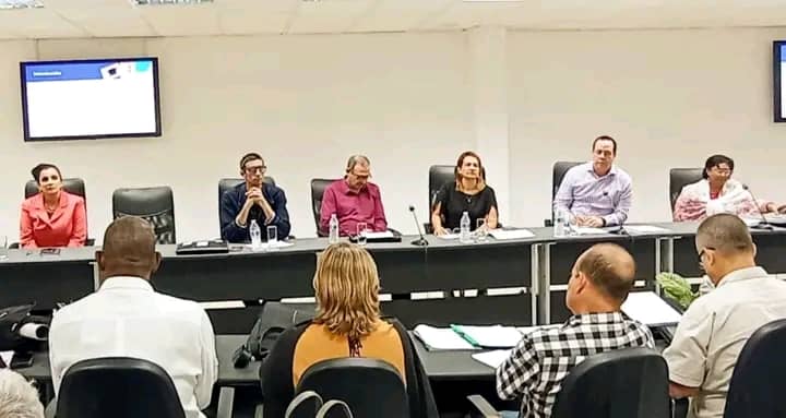 #DomingoDesdeLaHabana🇨🇺

✍🏻 #Ahora: #Actualizamos a #Directores Generales de Salud #Rectores y #Decanos con la presencia de <a href="/japortalmiranda/">José Angel Portal Miranda</a> #Ministro del <a href="/MINSAPCuba/">Ministerio de Salud Pública de Cuba</a>  y su #Consejo de #dirección sobre el estado de los indicadores <a href="/UJCdeCuba/">UJC de Cuba</a> en el sector.