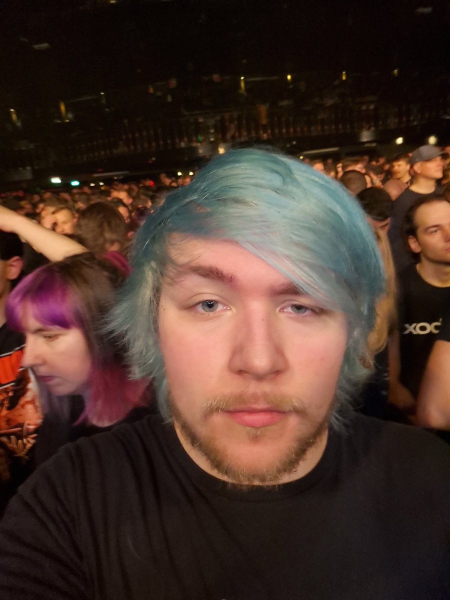 𝒂𝒏𝒊𝒎𝒂 tweet media