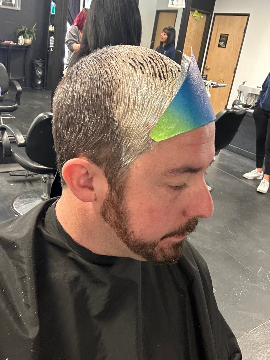 Donald Abbott tweet media