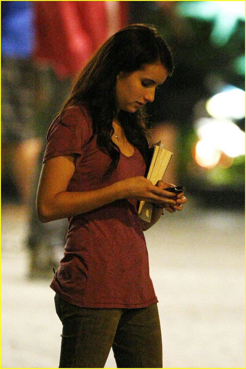 💞 • #ValentinesDayRP / Movie
𓈒𓏸 𝟸𝟶𝟷𝟶 ➥ Throwback: 𝐹𝑒𝑏 𝟷𝟺 ♡ 
→ Archives: The B-T-S 💘

𝗚𝘄𝗲𝗻𝗱𝗼𝗹𝘆𝗻 𝗦𝗮𝗶𝗻𝘁-𝗣𝗲̀𝗿𝗲 (<a href="/geminigIam/">𝖦𝗐𝖾𝗇</a>) while filming #ValentinesDayMovieRP via #RPJustJared.