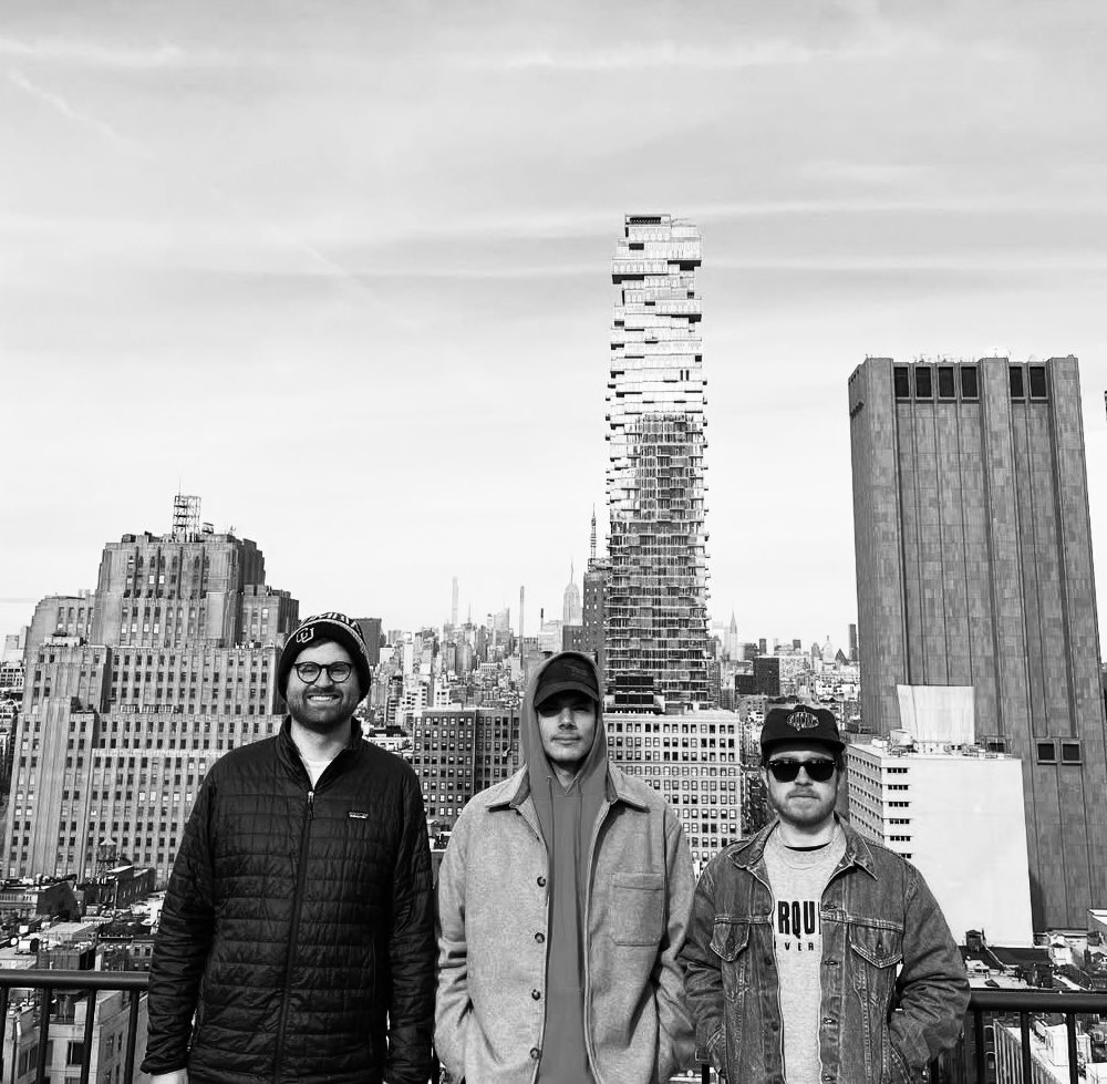 365 Days of DIY pt 2

DAY 53: <a href="/townies_broc/">Townies</a>

FFO: Pool Kids, 3EB, Pinegrove

One of the freshest faced bands dropped one of THE best albums of 2024. Ten tracks, all back to back bangers, each with so much personality you won’t be able to choose a favorite. Follow/listen today!