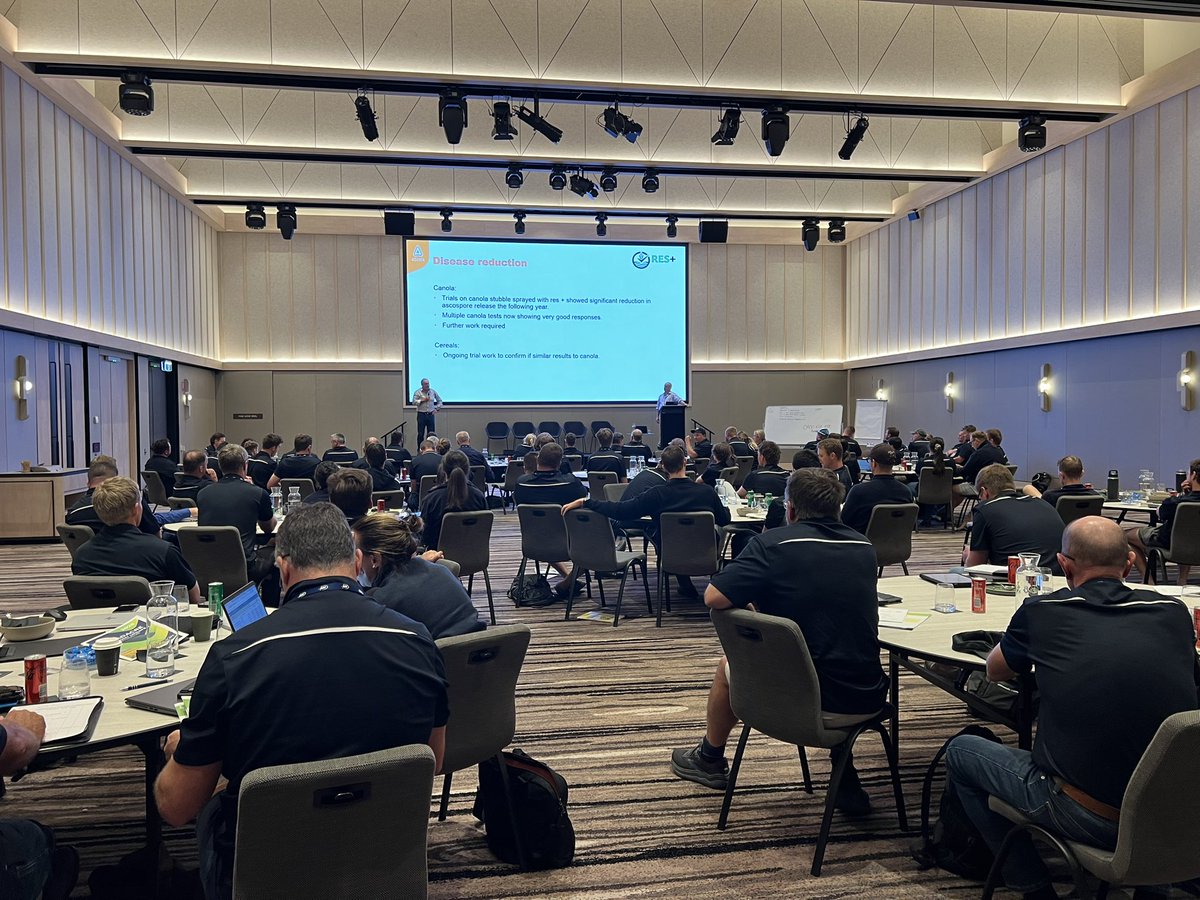 The NRI Agronomy group keeps getting bigger and better every year. A privilege to be one of the organisers helping coordinate a big group to learn and share ideas and knowledge. Even got the ABC VIC country hour stream live one day, Great couple of days 👌🏻.