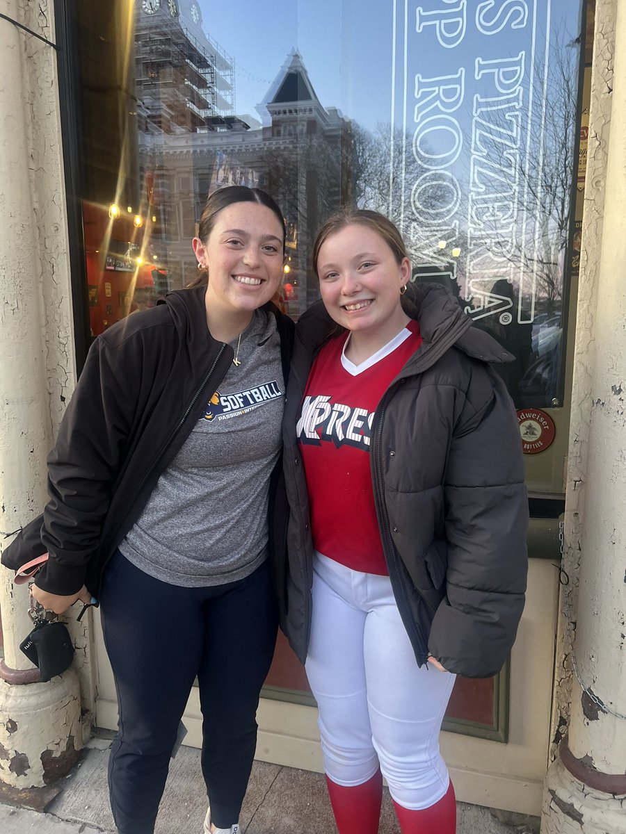 Teagan Bordenkircher (@teaganjean2026) on Twitter photo So happy to be back for another <a href="/FCGrizSoftball/">Franklin College Softball</a> camp! Thank you to all the coaches and players for their hard work to teach new drills today! I learned a lot and I can’t wait for the next steps!! Also got to see <a href="/RhotonKaylee/">Kaylee Rhoton</a> !! <a href="/MVXpress08/">Miami Valley Xpress 08</a> <a href="/ChrisUlrey/">Chris Ulrey</a> #TrustTheProcess So happy to be back for another <a href="/FCGrizSoftball/">Franklin College Softball</a> camp! Thank you to all the coaches and players for their hard work to teach new drills today! I learned a lot and I can’t wait for the next steps!! Also got to see <a href="/RhotonKaylee/">Kaylee Rhoton</a> !! <a href="/MVXpress08/">Miami Valley Xpress 08</a> <a href="/ChrisUlrey/">Chris Ulrey</a> #TrustTheProcess
