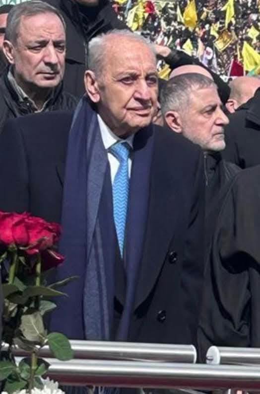 HusseinSamra10's tweet photo. بين إعلانه اطلاق العمل المقاوم في حزيران ١٩٨٢ عندما وصلت إسرائيل الى خلدة

وبين إتكاء الطائفة الشيعية بأكملها عليه اليوم بتشييع شباط ٢٠٢٥.

يبقى ما قاله الشه.بد داوود بأن نبيه بري ليس شخصاً عادياً بل هو صاحب القرار ورمز الطائفة؛ قول يختصر كل الحكاية يختصر الماضي الحاضر والمستقبل. https://t.co/ejxs9X1P2p