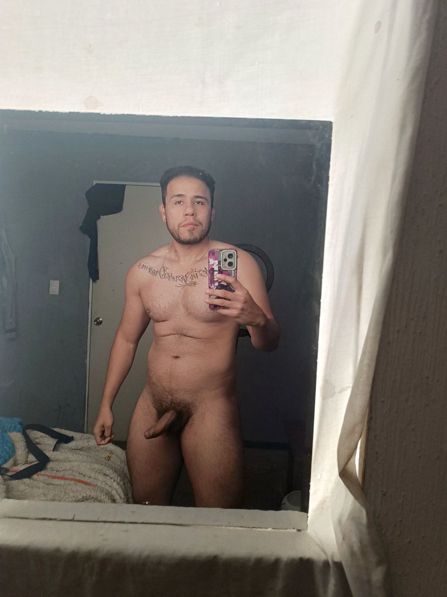 Domingo  con ganas de que me den unas mamadas 🔥

onlyfans.com/patriciiolpz