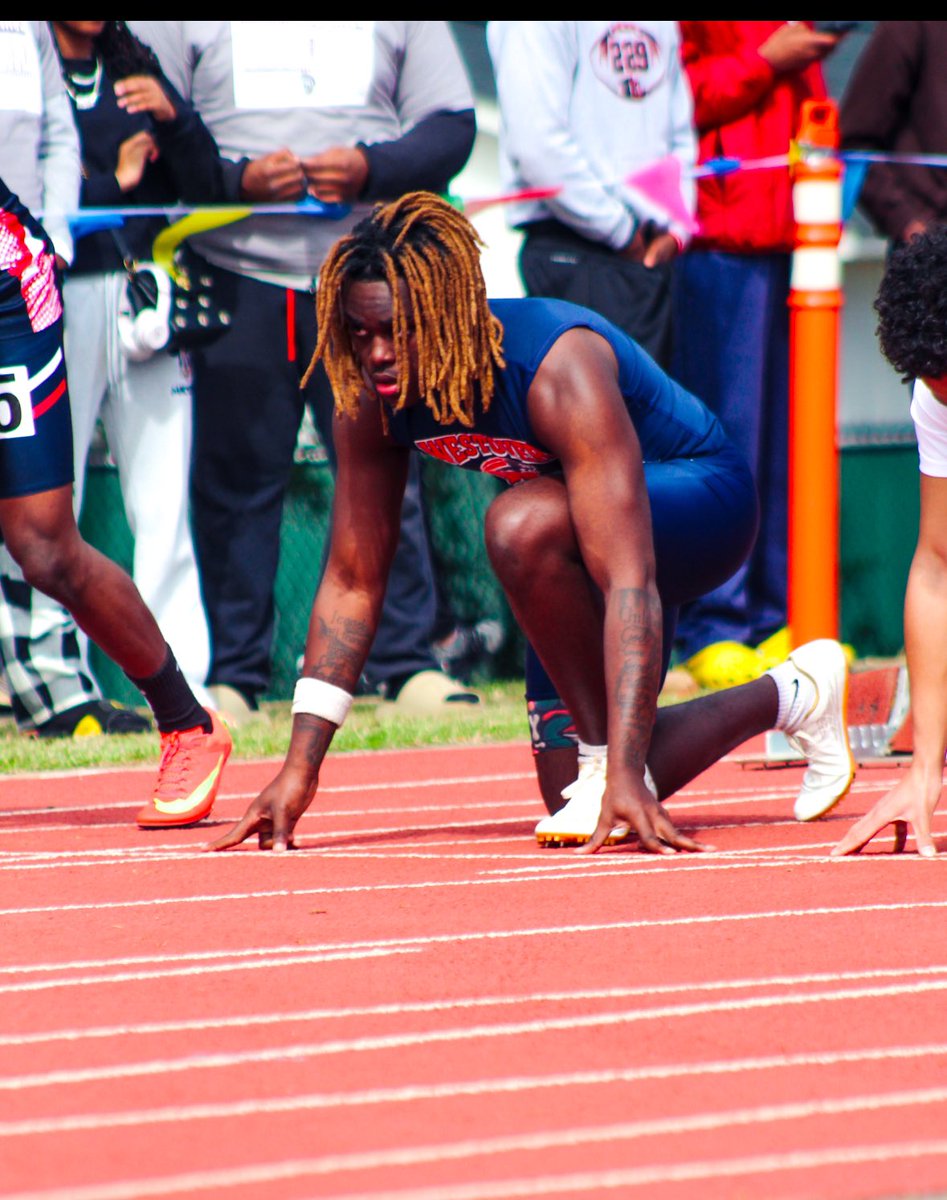 d1jason5's tweet photo. First Track Meet Came In 1st Place in 100 meter : 11.74 1st in 200: 23.11 Class Of 2026 Wide Receiver @RecruitGeorgia @TateJohnson100 @UAFootball @GAVarsityRivals @helmet2helmt251 @TheMVPCamps @CoachO_13 @FCamFB https://t.co/tZzFzpwF6E