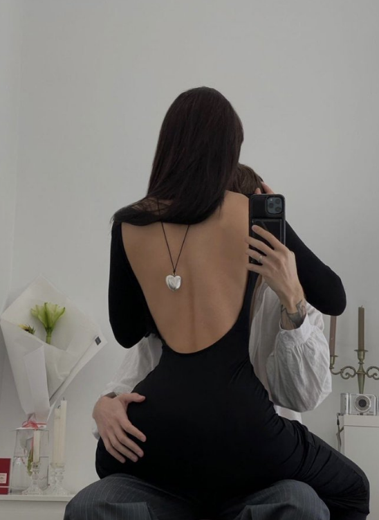 emilymemez's tweet photo. who can i recreate this with? https://t.co/q2tqUiXXvK
