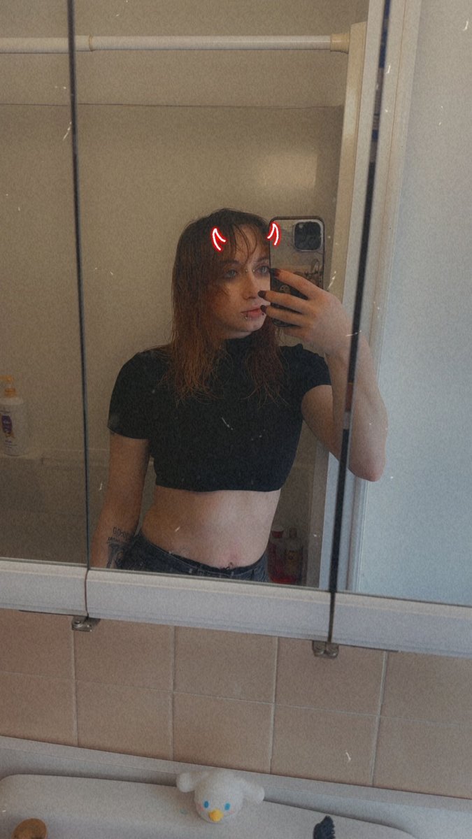 Content from cosplaytrap98