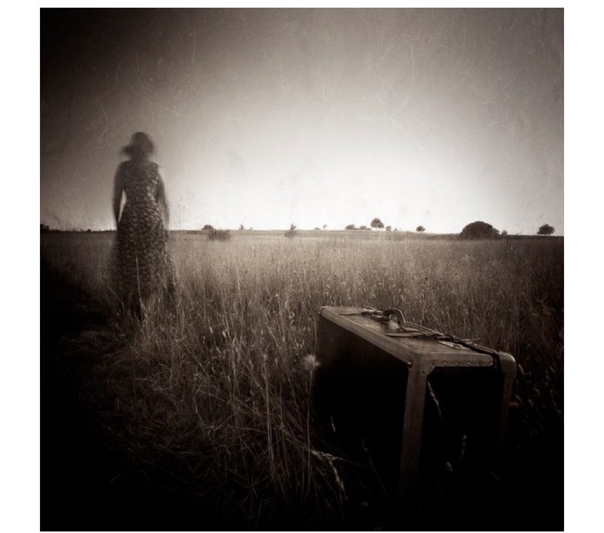 „Fürchte Dich nicht vor den Dummen, die nichts wissen, sondern vor den Schlauen, die nichts fühlen.“

Gute Nacht mit Erich Kästner.