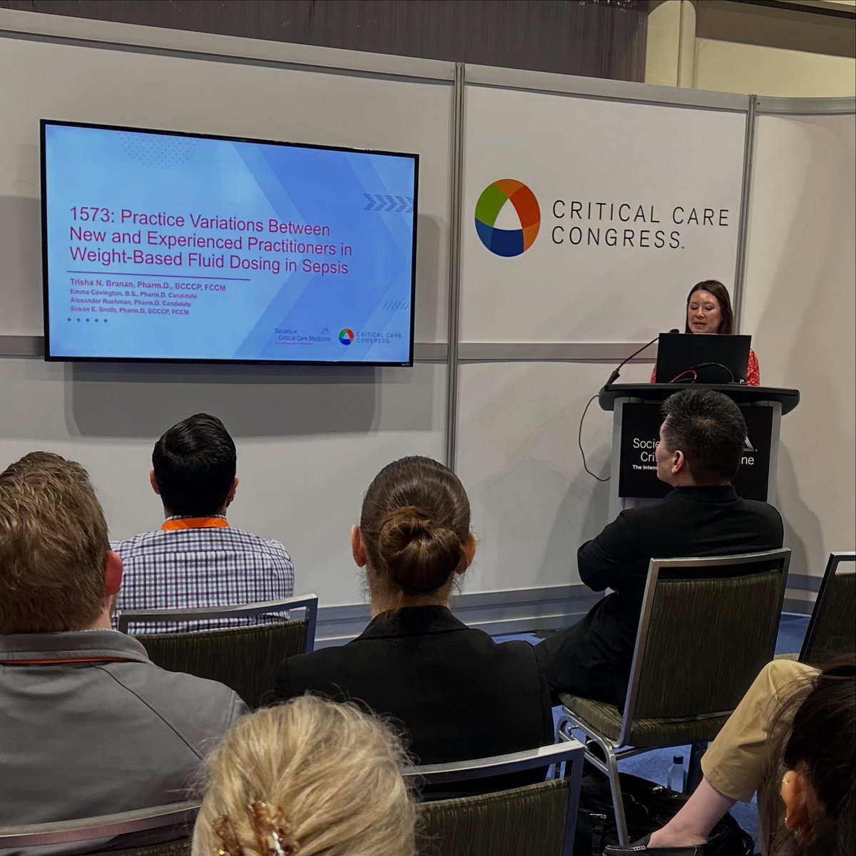 UGAC3 (@ugac3) on Twitter photo <a href="/TrishaBranan/">Trisha Branan</a> presenting her research on practice variations between new and experienced practitioners in weight-based fluid dosing in sepsis. <a href="/UGAPharmacy/">UGA College of Pharmacy</a> @sccmcriticalcare #SCCM2025 <a href="/TrishaBranan/">Trisha Branan</a> presenting her research on practice variations between new and experienced practitioners in weight-based fluid dosing in sepsis. <a href="/UGAPharmacy/">UGA College of Pharmacy</a> @sccmcriticalcare #SCCM2025