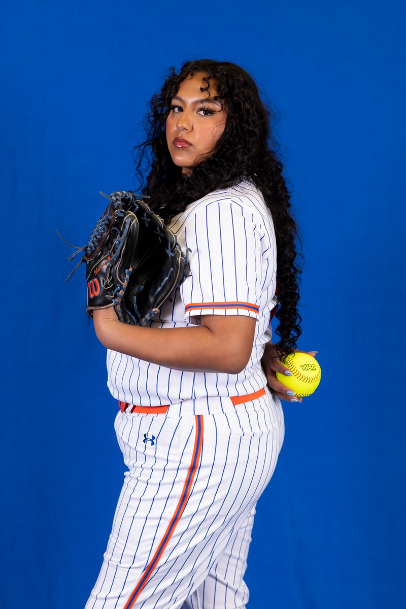 UTA Softball tweet media