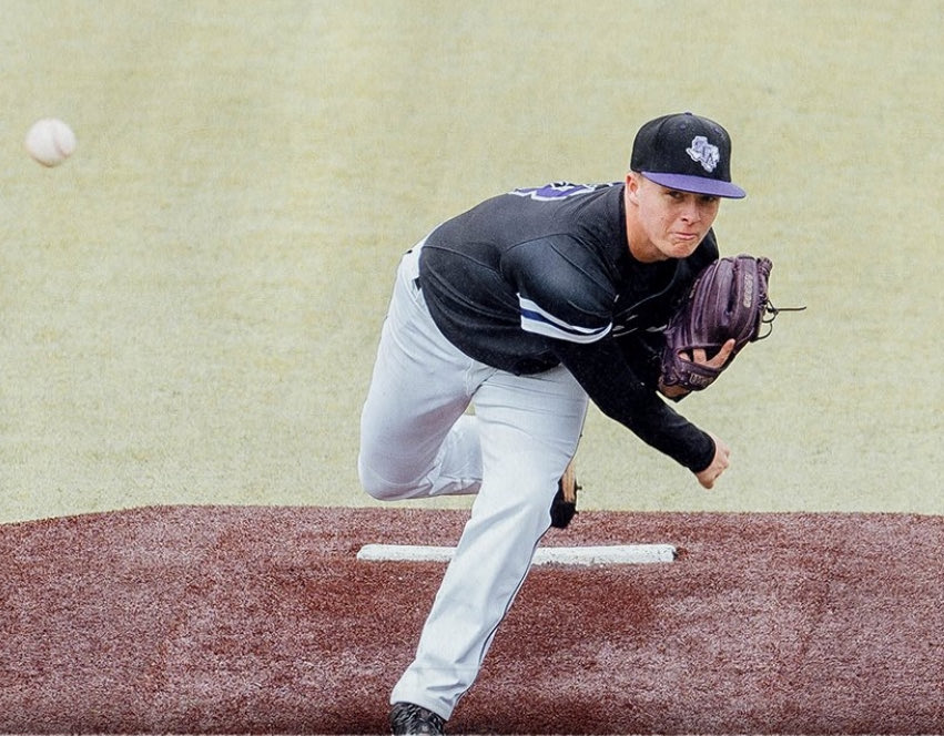 ⁦<a href="/BowyerReid/">Reid Bowyer</a>⁩ gets the W out of the pen today.  Jacks win 13-6.