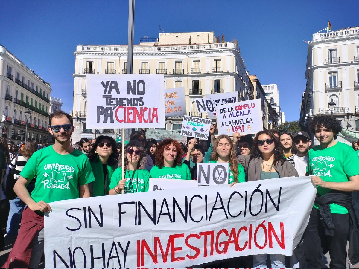FJI-PRECARIAS (@fjiprecarios) on Twitter photo «“No podemos seguir permitiendo que
la investigación se sostenga sobre la precariedad. Es hora
de que se nos reconozca y garantice un futuro estable”,
señala <a href="/Cristrinaranjus/">cristRinaranjus.bsky.social</a> vicepresidenta»
#SinCienciaNoHayFuturo #23F #SalvemosLaPublica «“No podemos seguir permitiendo que
la investigación se sostenga sobre la precariedad. Es hora
de que se nos reconozca y garantice un futuro estable”,
señala <a href="/Cristrinaranjus/">cristRinaranjus.bsky.social</a> vicepresidenta»
#SinCienciaNoHayFuturo #23F #SalvemosLaPublica