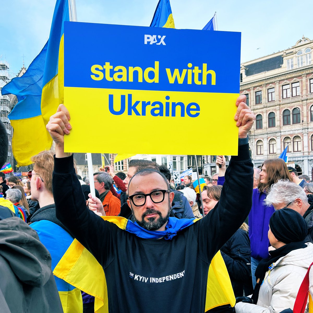Andrew Chakhoyan 🇺🇦 (@chakhoyanandrew) on Twitter photo <a href="/ZelenskyyUa/">Volodymyr Zelenskyy / Володимир Зеленський</a> Amsterdam stands with Ukraine 🇺🇦
Europe stands with Ukraine 🇺🇦
The World stands with Ukraine 🇺🇦 <a href="/ZelenskyyUa/">Volodymyr Zelenskyy / Володимир Зеленський</a> Amsterdam stands with Ukraine 🇺🇦
Europe stands with Ukraine 🇺🇦
The World stands with Ukraine 🇺🇦