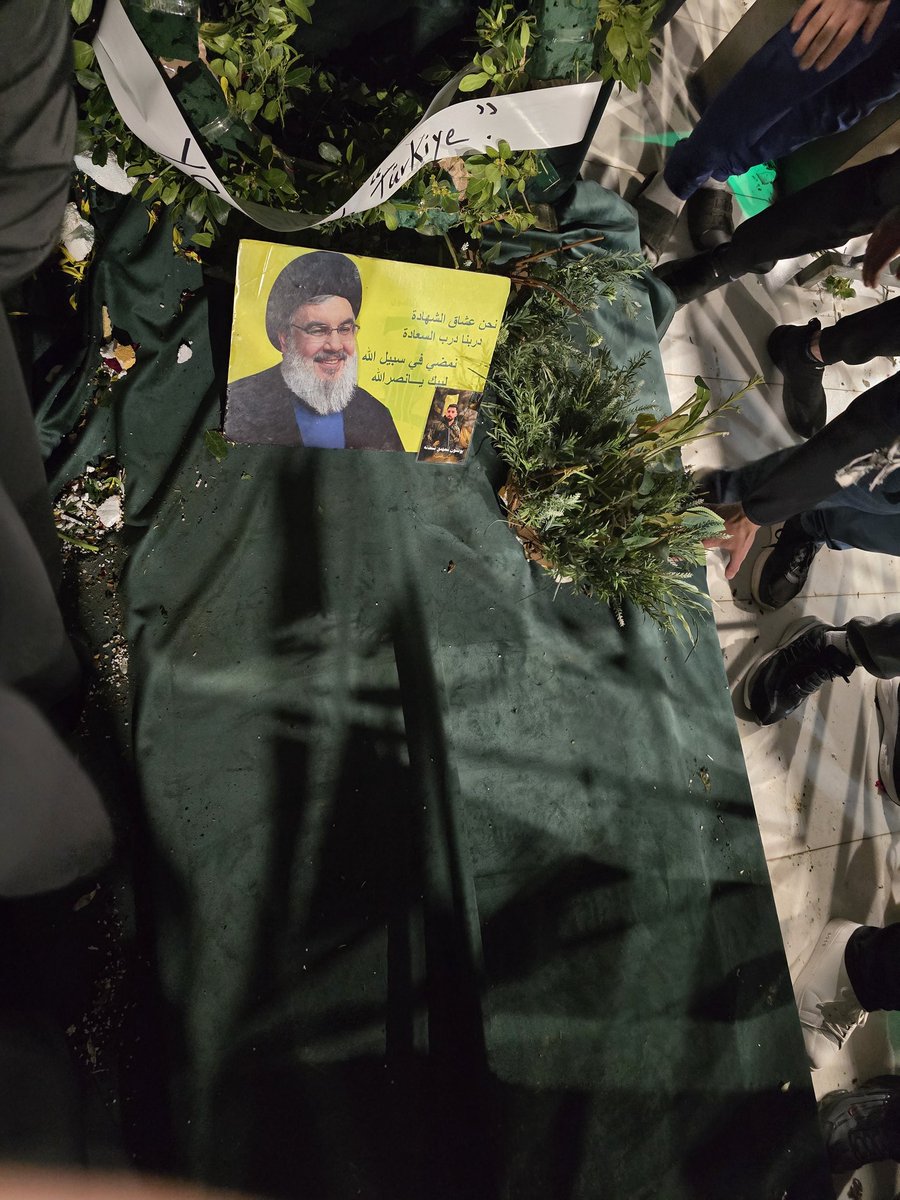 #وداعًا_أبانا
#إنّا_على_العهد_يا_نصر_الله