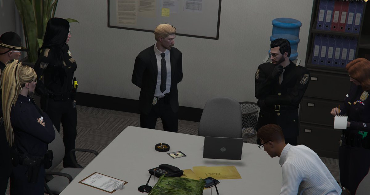 InfamesLEO's tweet image. El pasado viernes tuvo lugar una reunión de los altos cargos del LSPD y el BCSO, fue una reunión provechosa donde se hablaron algunos temas para mejorar de cara al futuro.