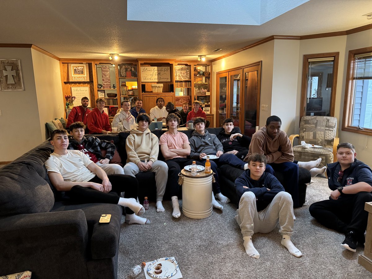 Sectional Watch Party #GoPats 

<a href="/IHSAAtv/">Champions Network</a>