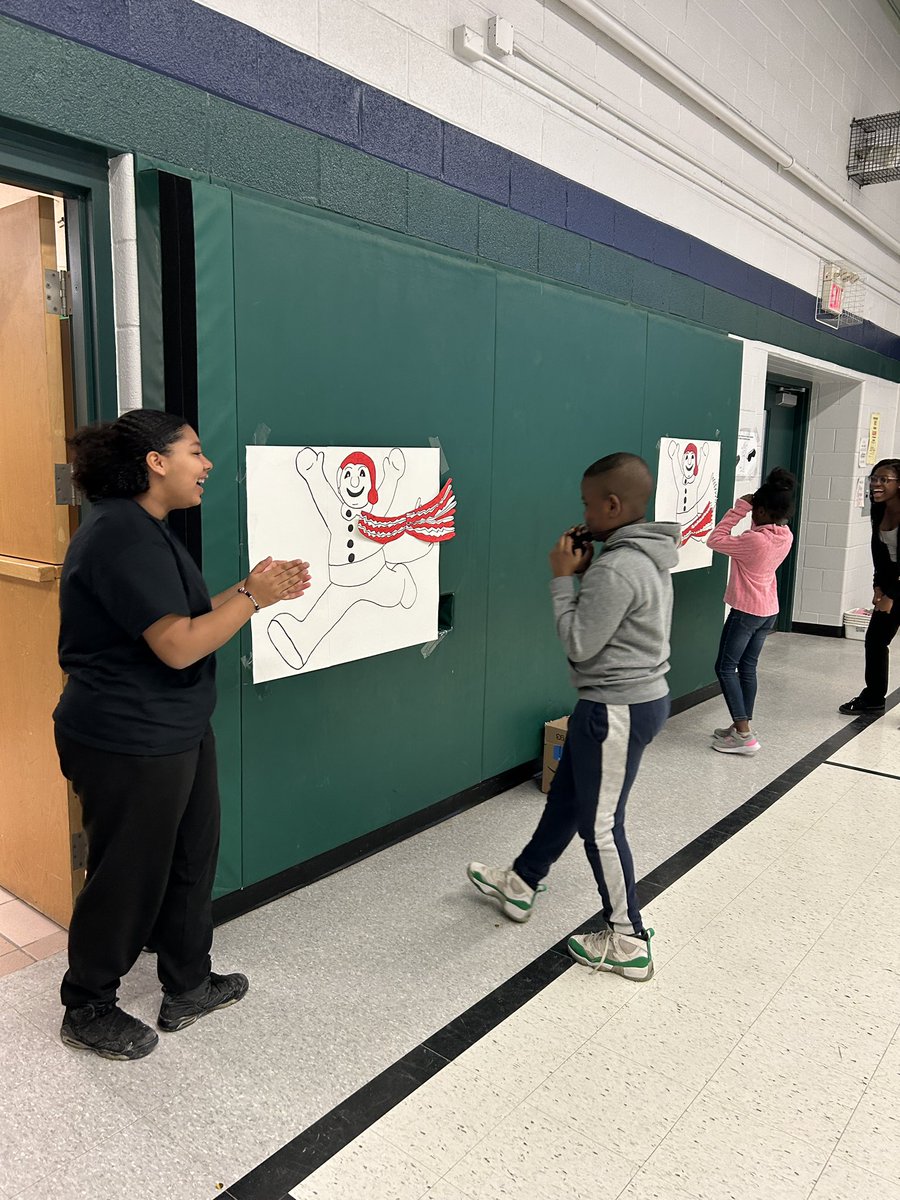 MadameSD (@madame_sd) on Twitter photo What a great week of Carnaval celebrations <a href="/StMaryDPCDSB/">St Mary Brampton DPCDSB</a>
We ended the week with our
"Journee du Carnaval" A good time was had by all! ❄️❄️☃️☃️ What a great week of Carnaval celebrations <a href="/StMaryDPCDSB/">St Mary Brampton DPCDSB</a>
We ended the week with our
"Journee du Carnaval" A good time was had by all! ❄️❄️☃️☃️