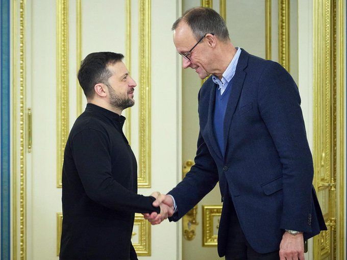 YourAnonCentral's tweet photo. Friedrich Merz, Germany's new chancellor, pledged support for Ukraine will be a top priority for his government and that it must "win the war".   

 "Victory means restoring territorial integrity" and "we are not neutral, we are not standing aside. We are on the side of Ukraine.” #GermanElection #CDU