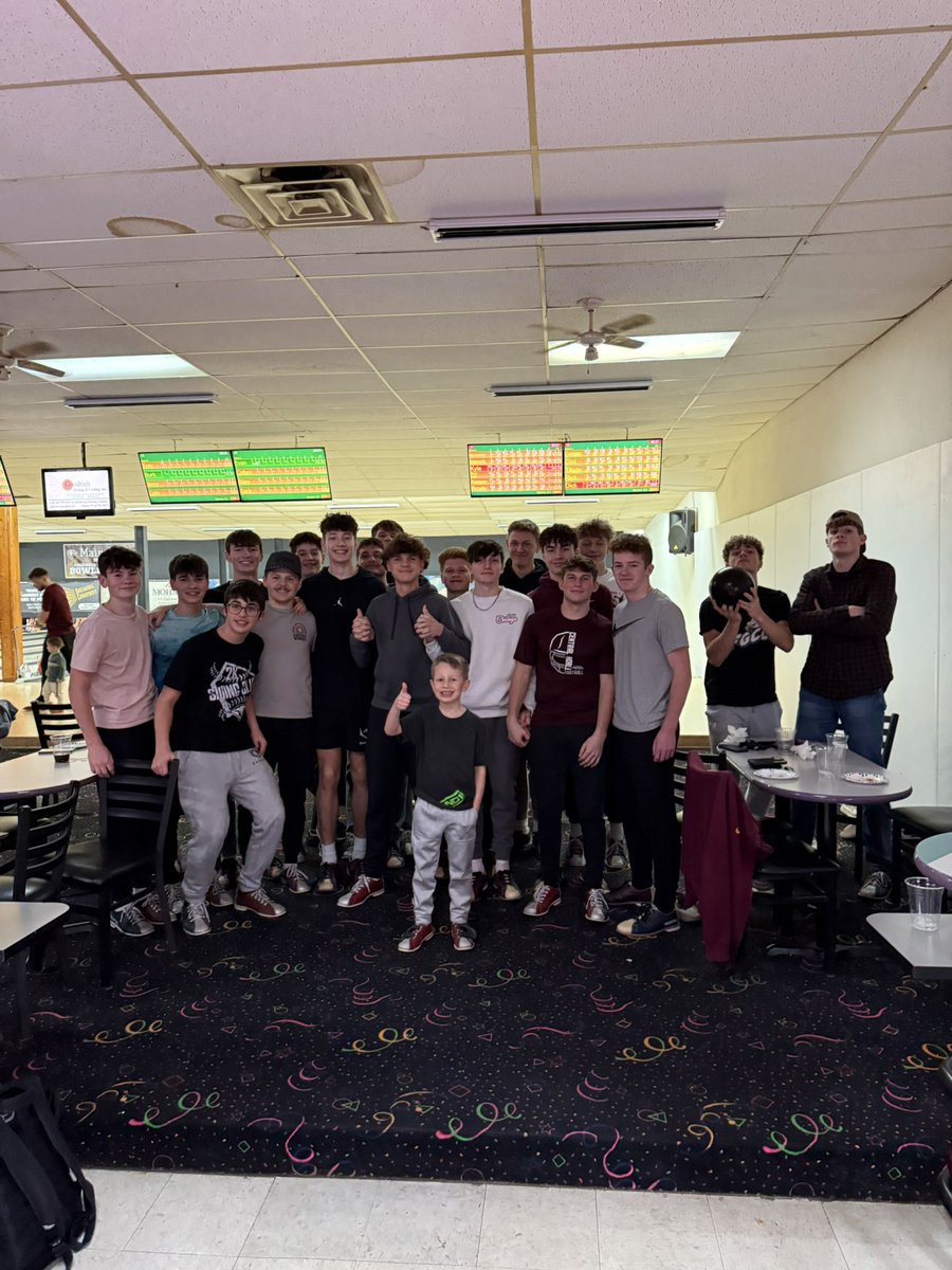 Central Noble Boys Basketball (@cncougarshoops) on Twitter photo Central Noble Cougar Basketball watching Sectional selection show at Main Bowl in Columbia City. <a href="/IHSAAtv/">Champions Network</a> Central Noble Cougar Basketball watching Sectional selection show at Main Bowl in Columbia City. <a href="/IHSAAtv/">Champions Network</a>