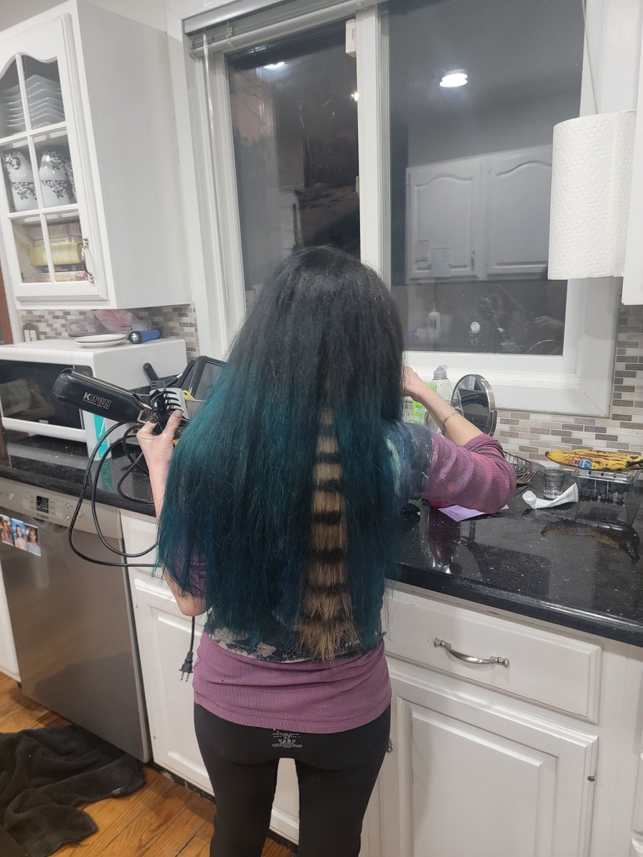 GFunk421's tweet image. This took awhile,  but did my wife's hair today