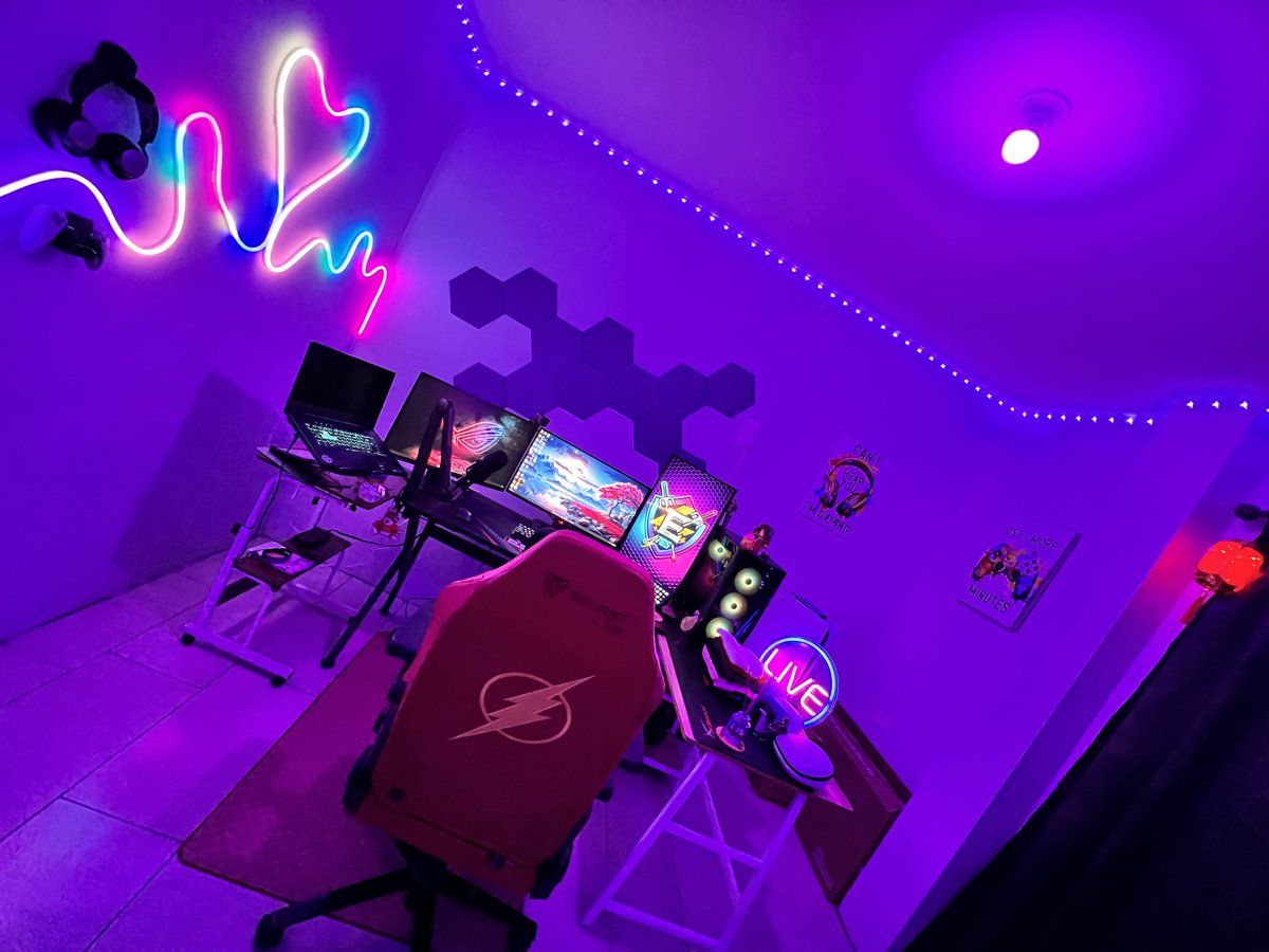 When your dreams of your own game room becomes a reality 🥹 Having all this now is so surreal compared to how it started and I’m so thankful for everyone who supported me throughout the years to help me get to this point 💜