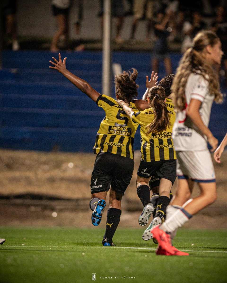 🔜 ¡𝗩𝗮𝗻 𝗽𝗼𝗿 𝗺𝗮́𝘀!

🏆 <a href="/FemeninoCAP/">PEÑAROL | Femenino</a> campeonas de la Liga Desarrollo Evolución sub-16.

Las Aurinegras continuarán creciendo y desarrollándose en la Fiesta Evolución 👏🏻
