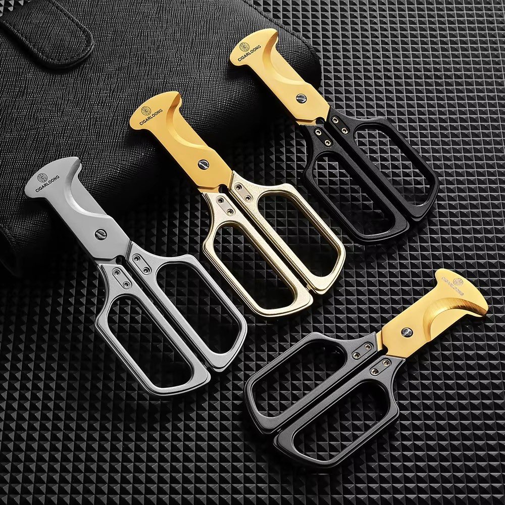 LACASASAVOR's tweet image. #قاطع #السيجار عالي #الجودة , شفرات مزدوجة #متوسط القطر من #المعدن الحاد المقاوم للصدأ مخصص لقص السيجار بحرفية دقيقة تمنحك أفضل #تجربة للسيجار - 20115