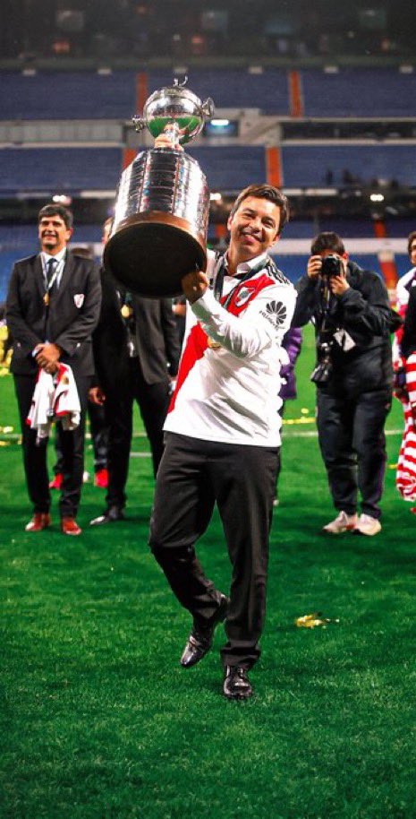 Lo que sufriste cuando la levantó el sapito, no? Te acordas del dolor? Intenso no jajjajaaa