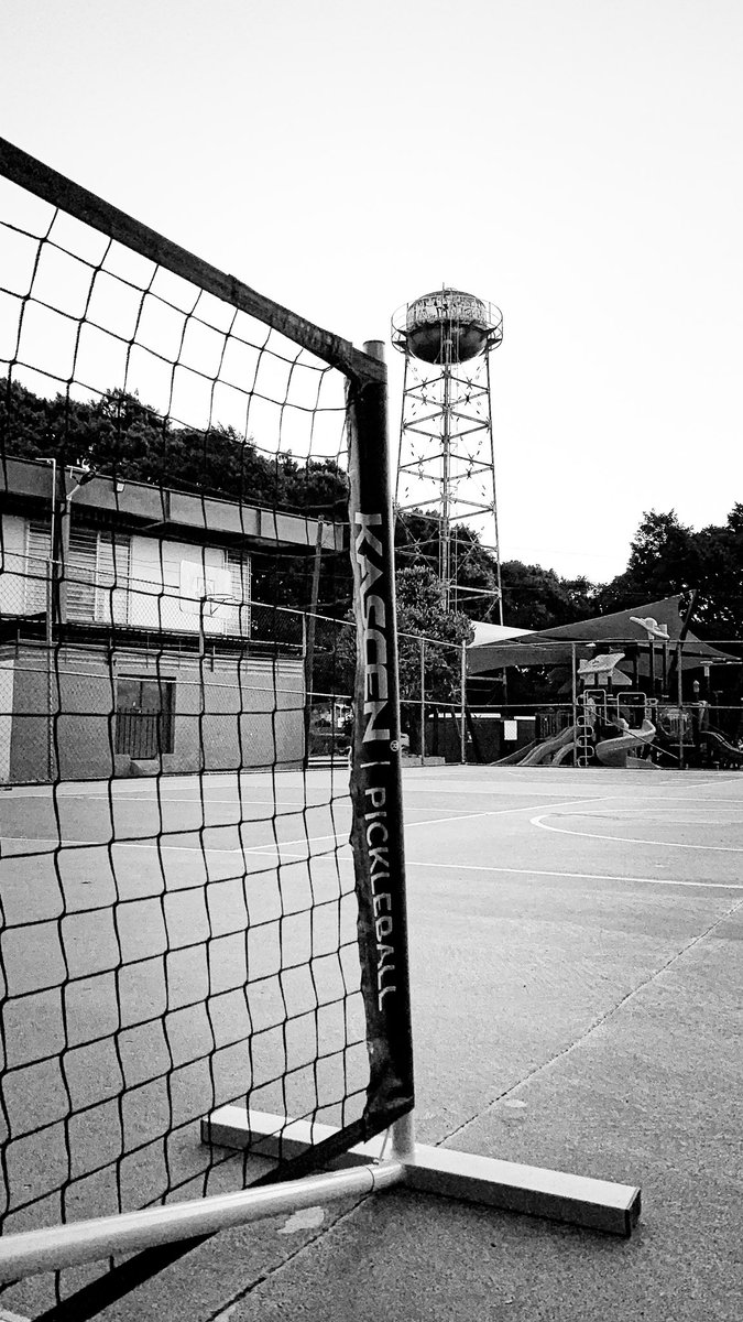 edenestudio's tweet photo. Mañanas de #pickleball  en #oaxaca #mexico #fotografia #photography https://t.co/qq8jLcHbdm