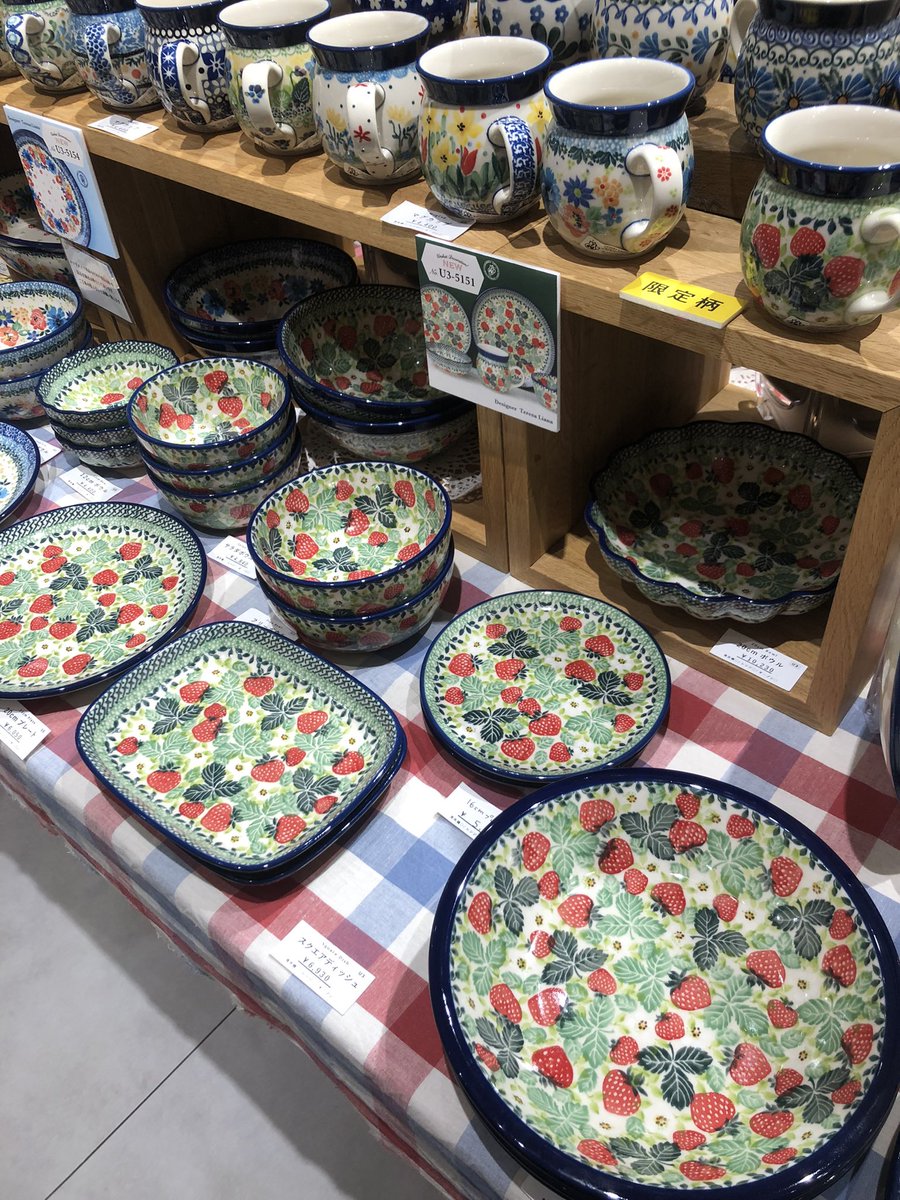 アトレ恵比寿本館4階POP UP STORE】 新柄のミモザやアカツメグサ、 苺