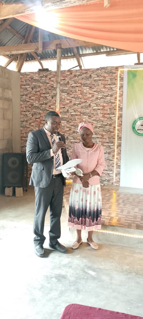 smdnbc's tweet photo. Rev Kehinde Obadare Adegbite inducted as new VCM @ Adeseun Ogundoyin Polytechnic, Eruwa. Grateful for outgoing VCM Rev Dr Tunde Olagbenro's service #CampusMinistry #NewBeginnings #BSF" https://t.co/A8fLG0vlw5