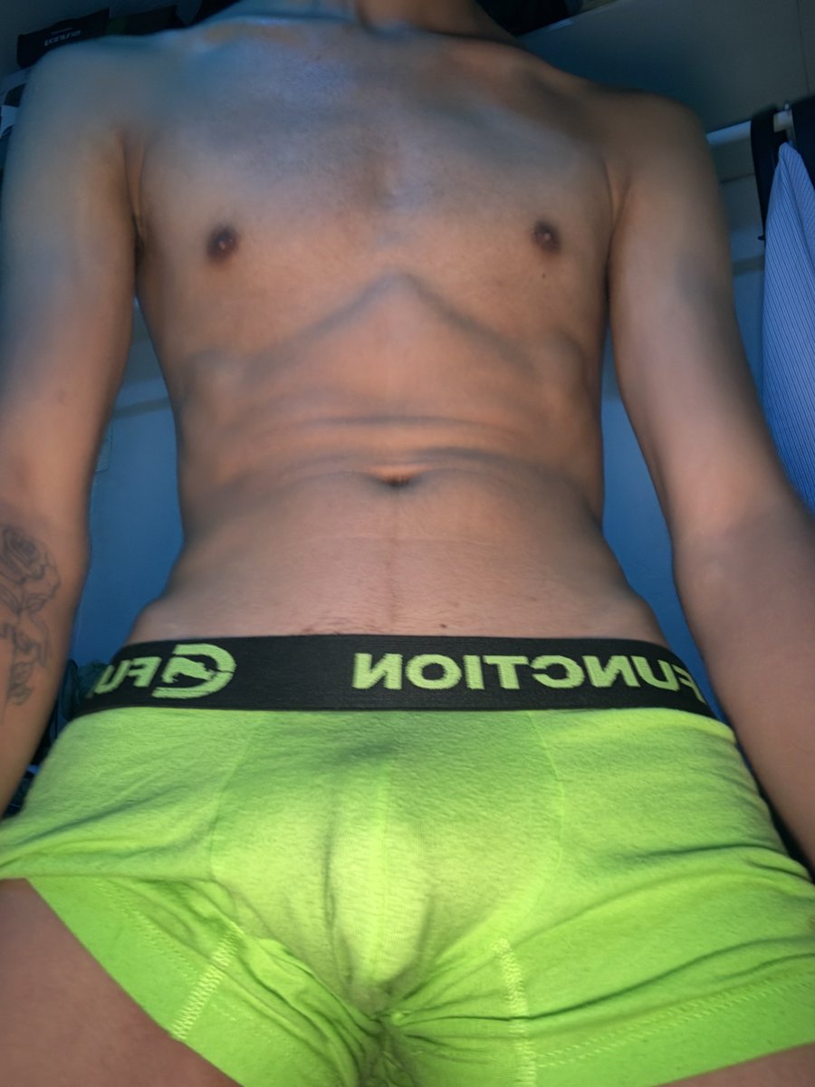 armand0no's tweet photo. Ayuda ocupo unos 100 varos quien me hace el favor dm por fas https://t.co/b0vBREAQhm