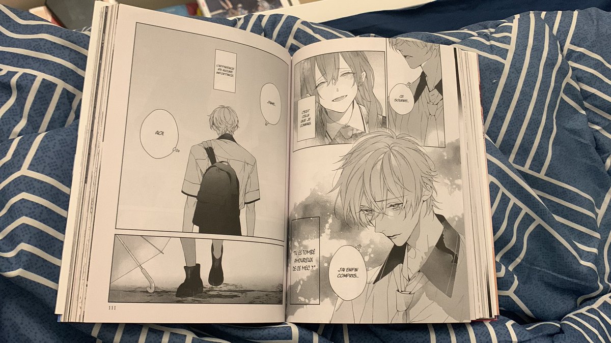 Miyunano_4B4's tweet photo. #Mrmallowblue Guys j’ai tellement honte je suis presque en train de ship un ship age gap + détournement de mineur tellement l’autrice est forte je vais me tuer https://t.co/RR2iHzc0aX