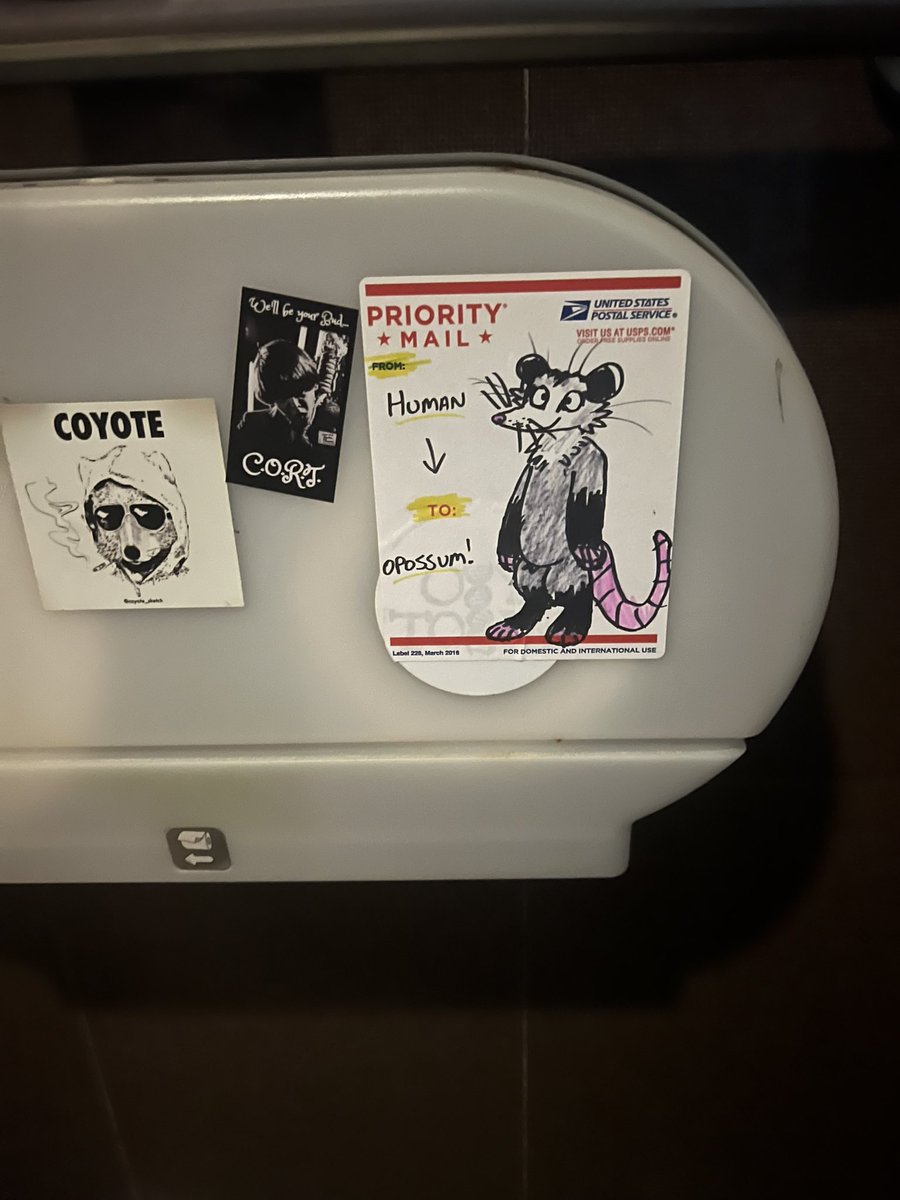 Snaggletooth Screamer tweet media